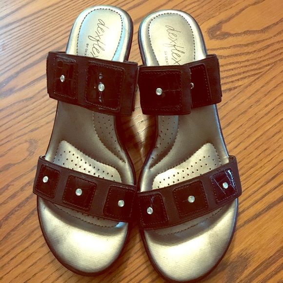 dexter sandals